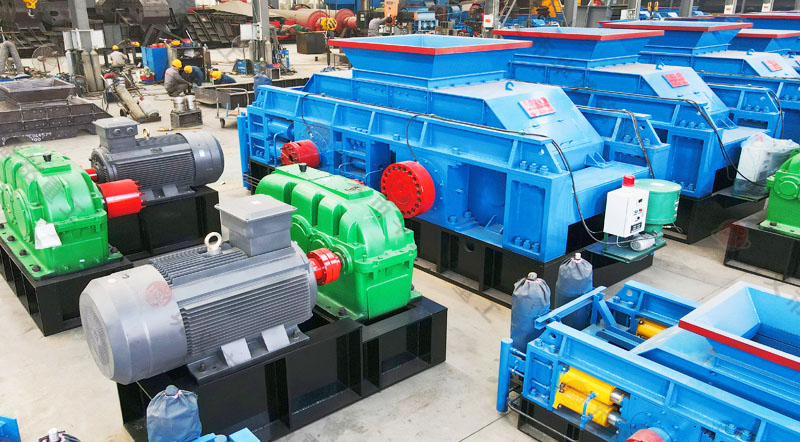 破碎河卵石用什么設備?用對輥制砂機效果怎么樣?